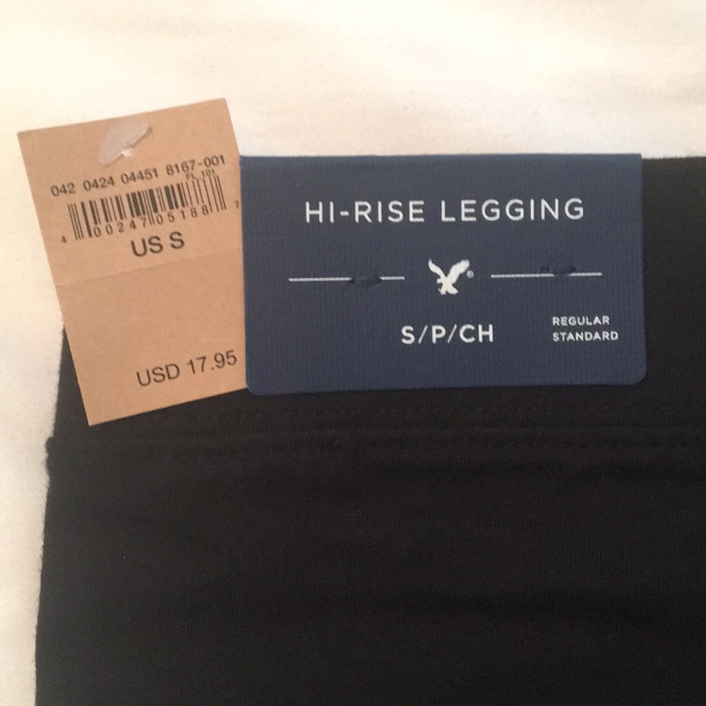 NWT American Eagle leggings.